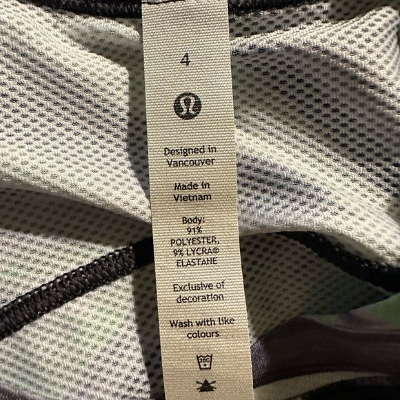 Lululemon High Neck Run And Train LS - Picture 7 of 7